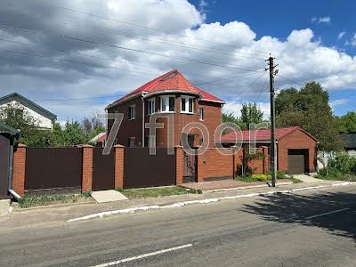 дом по адресу Жовтнева, 21а