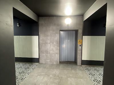 квартира за адресою Озерна вул., 14/1