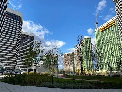 квартира за адресою Дніпровська набережна вул., 1