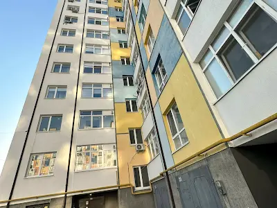 квартира по адресу Александра Довженко ул., 25б