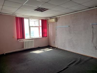 комерційна за адресою Інглезі вул. (25-ї Чапаєвської Дивізії), 3/1