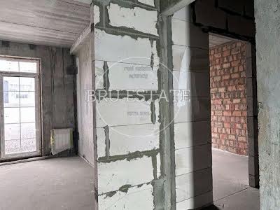 квартира за адресою Михайла Максимовича вул. (Онуфрія Трутенка), 28-Д