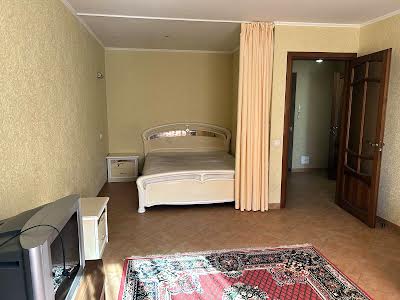 квартира за адресою Дубовецька вул. (Енгельса), 37а