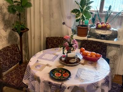 квартира за адресою Оноре де Бальзака вул., 58