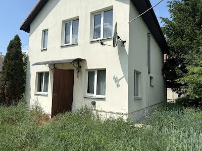 дом по адресу с. Старые Безрадичи, горохова, 1
