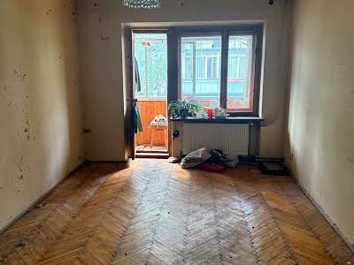 квартира за адресою Степана Бандери вул., 6