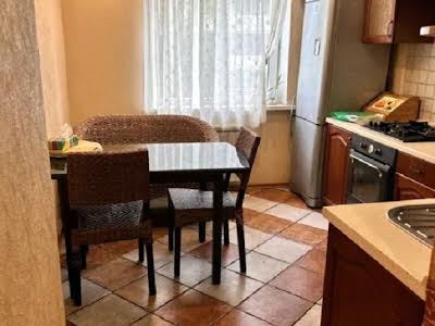 квартира по адресу Оболонский просп., 36