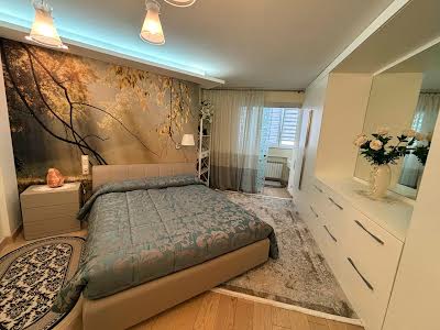 квартира за адресою Срібнокільська вул., 1