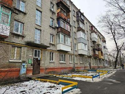 квартира за адресою Новодарницька вул., 23/7