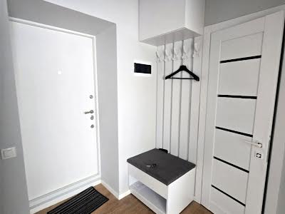 квартира за адресою На Нивах вул., 11