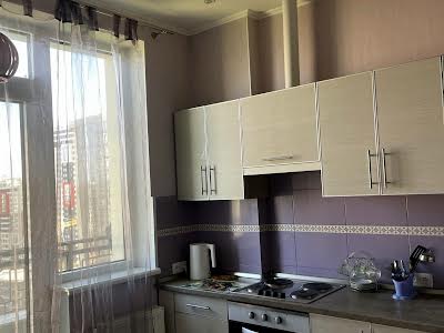 квартира за адресою Перлинна вул., 3