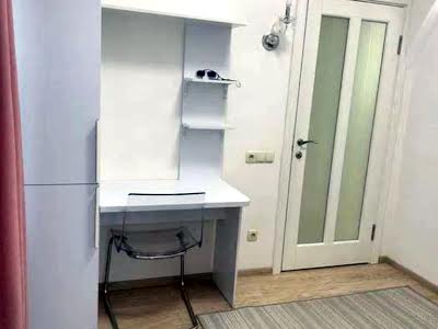 квартира за адресою Авіаконструктора Ігоря Сікорського вул. (Танкова), 4Б