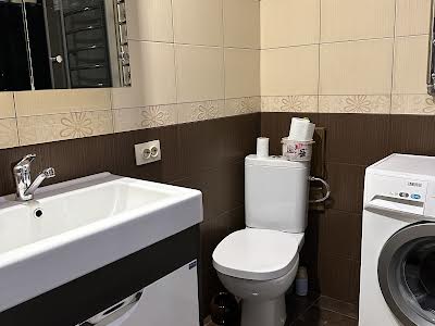 квартира за адресою Миру вул., 46
