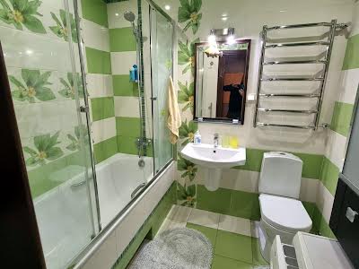 квартира за адресою Срібнокільська вул., 24