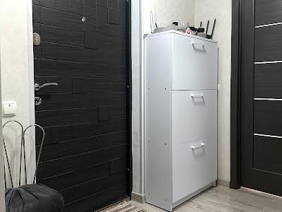 квартира за адресою Миколаївська вул., 17
