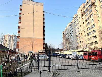 квартира за адресою Подільська вул., 175
