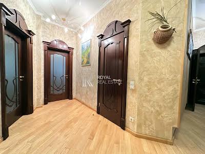 квартира за адресою Старонаводницька вул., 6Б