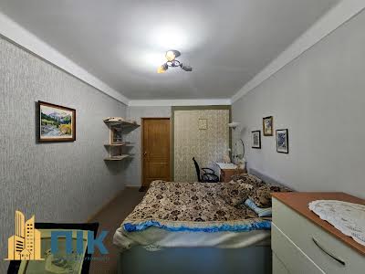 квартира по адресу Романа Ратушного ул. (Волгоградська), 33