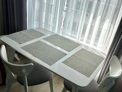 квартира за адресою Зарічна вул., 2