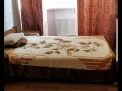 квартира по адресу Літературна, 12