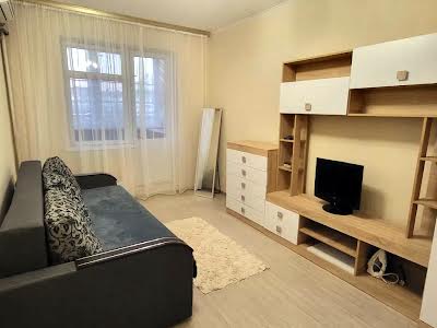 квартира за адресою Оболонський просп., 25