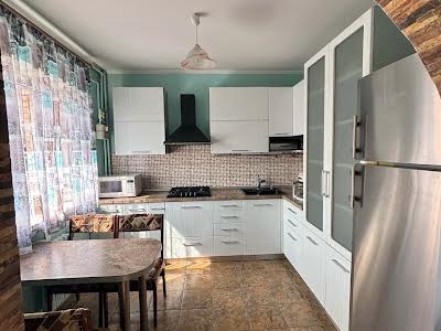 квартира по адресу Богдана Хмельницкого просп. (Героев Сталинграда), 108