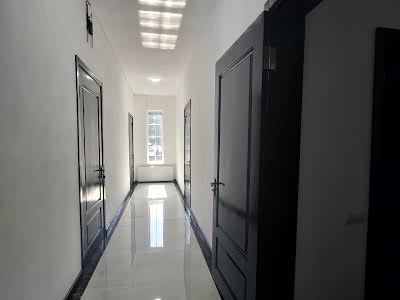 коммерческая по адресу Свободи ул., 358
