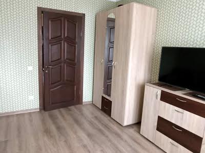 квартира за адресою Драгоманова вул., 3
