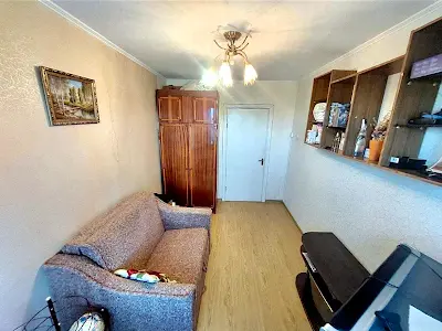 квартира за адресою Миру вул., 10