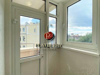квартира за адресою Тараса Шевченка бульв., 27-Б