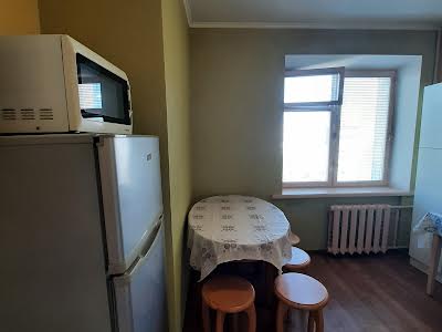 квартира за адресою Ованеса Туманяна вул., 8