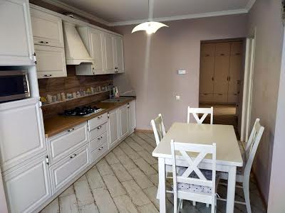 квартира за адресою Чорновала, 91