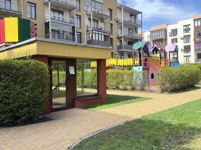 квартира за адресою Замковецька вул., 104А
