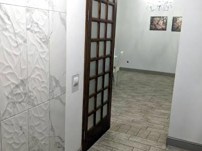 квартира по адресу Драгоманова ул., 2-А