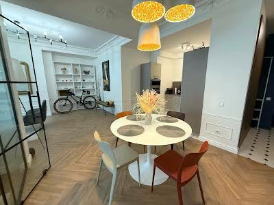 квартира за адресою Лесі Українки бульв., 7-В
