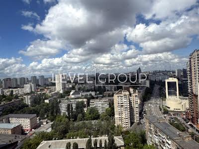 квартира за адресою Солом'янська пл., 20В