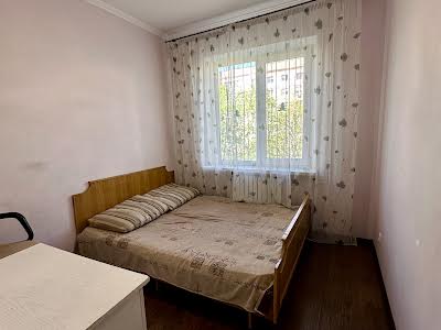квартира по адресу Небесной Сотни просп. (Маршала Жукова), 10-Б