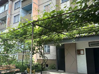 квартира за адресою Будівельників, 3А