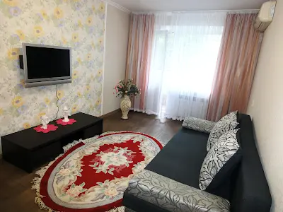квартира по адресу Героев Крут ул. (Валентини Терешкової), 4