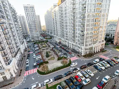 квартира за адресою Михайла Максимовича вул. (Онуфрія Трутенка), 28-Б