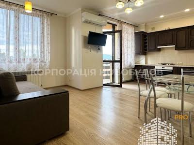 квартира за адресою Митна вул., 70