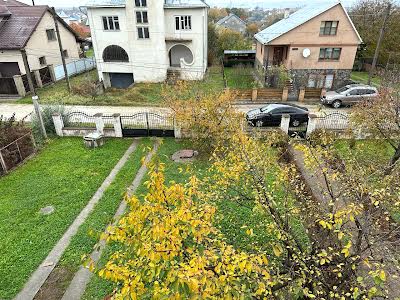 будинок за адресою с. Угринів, Вільна