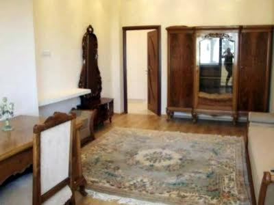 квартира по адресу Французский бульв., 13
