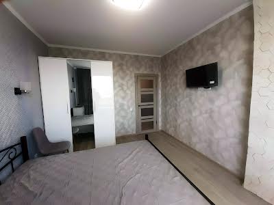 квартира за адресою Робітнича, 3