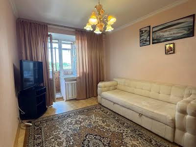 квартира за адресою Андрія Верхогляда вул. (Михайла Драгомирова), 6Б