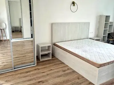 квартира за адресою Товарна вул., 9