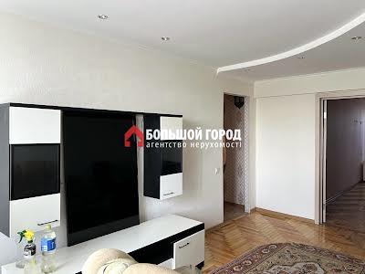 квартира за адресою Запорізька вул., 13