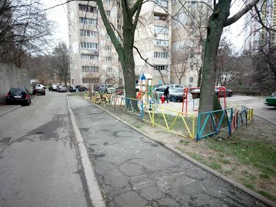 квартира за адресою Київ, Петра Радченка вул., 12