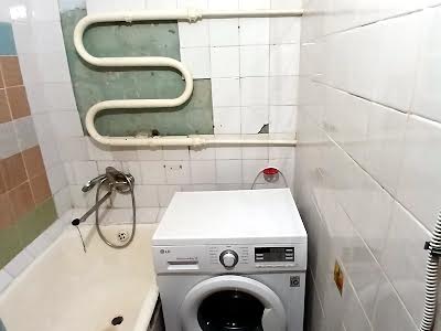 квартира за адресою Зарічанська вул., 24