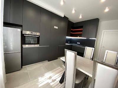 квартира за адресою Київ, Юнацька вул., 10